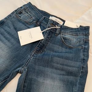 New with tags Kancan jeans
